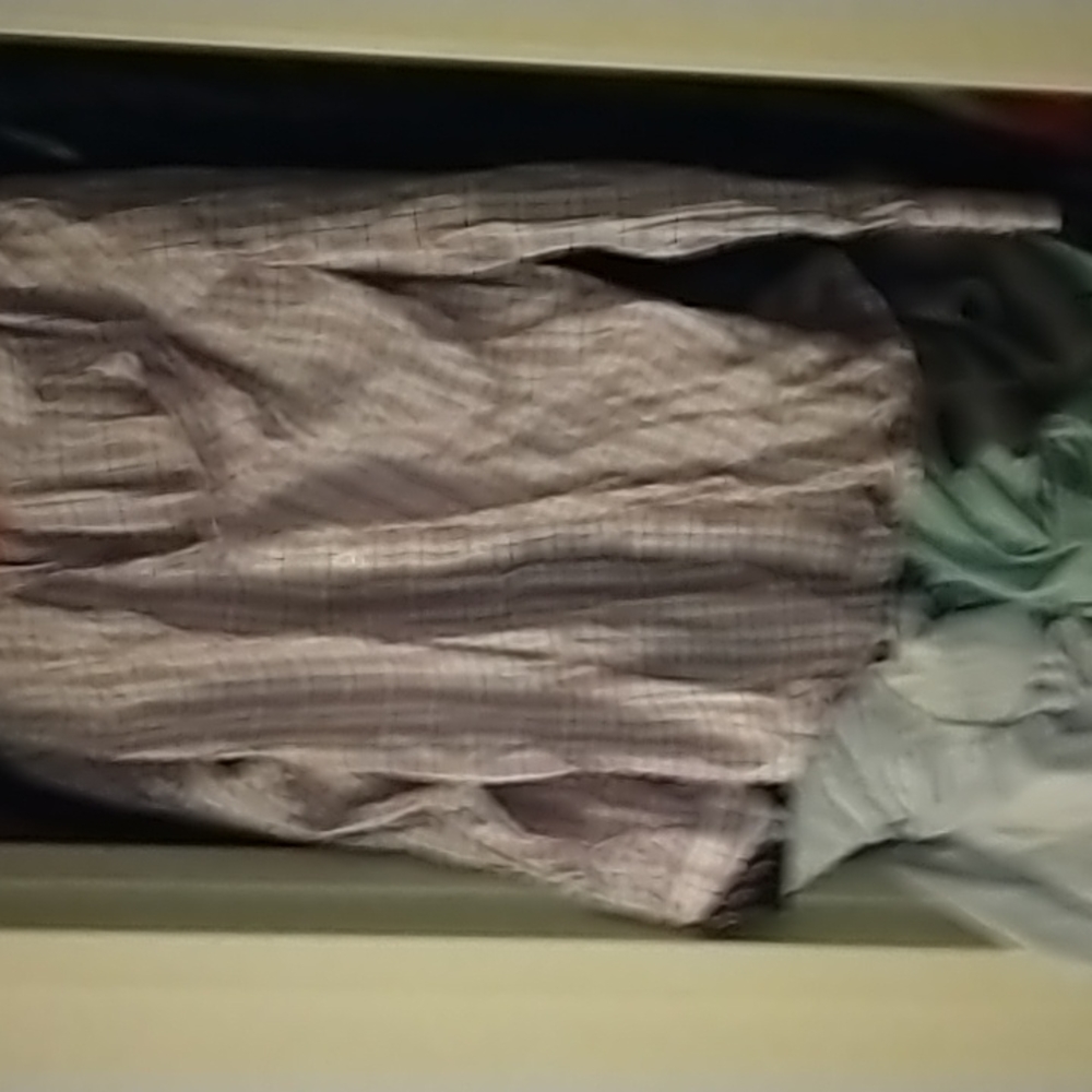 Women's shirt